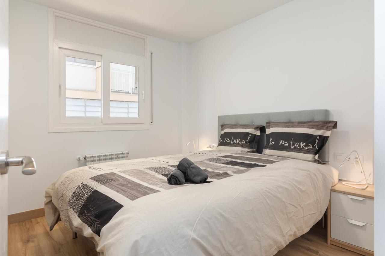Hauzify I Apartament Big Family Сан Фелиу де Гиксолс Екстериор снимка