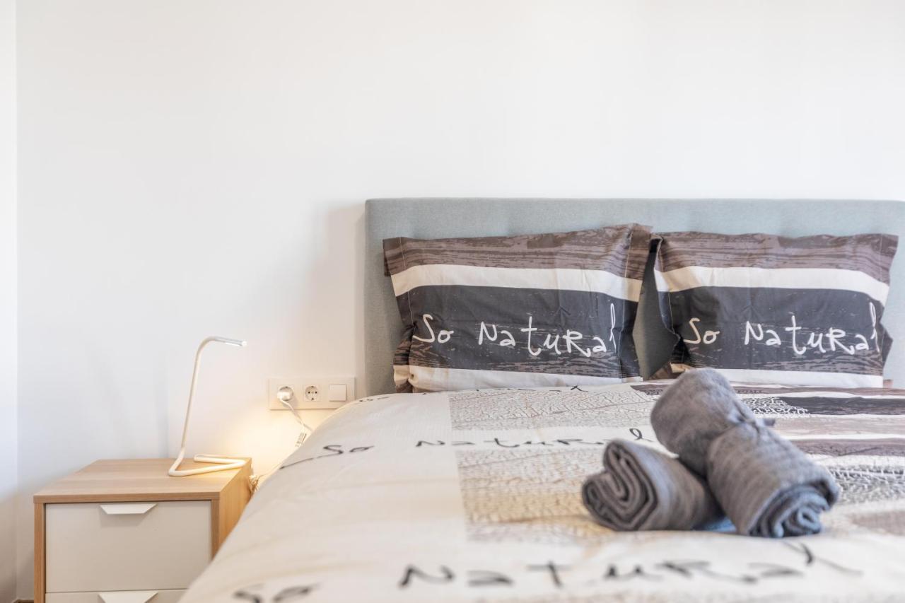 Hauzify I Apartament Big Family Сан Фелиу де Гиксолс Екстериор снимка