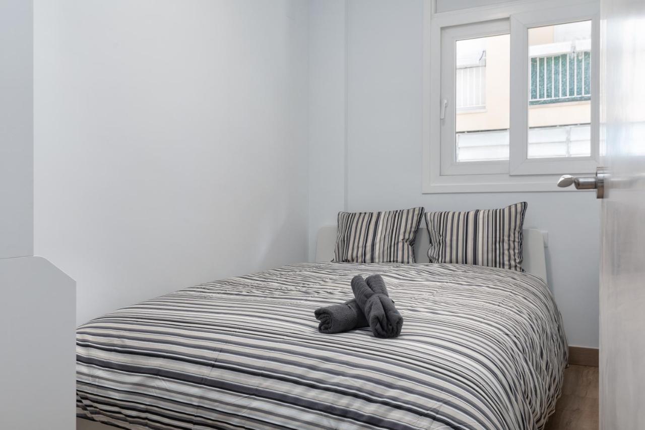Hauzify I Apartament Big Family Сан Фелиу де Гиксолс Екстериор снимка